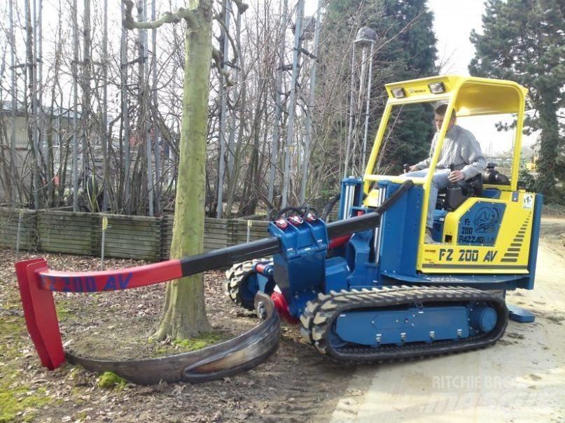  Pazzaglia FZ 200 AV Other groundscare machines