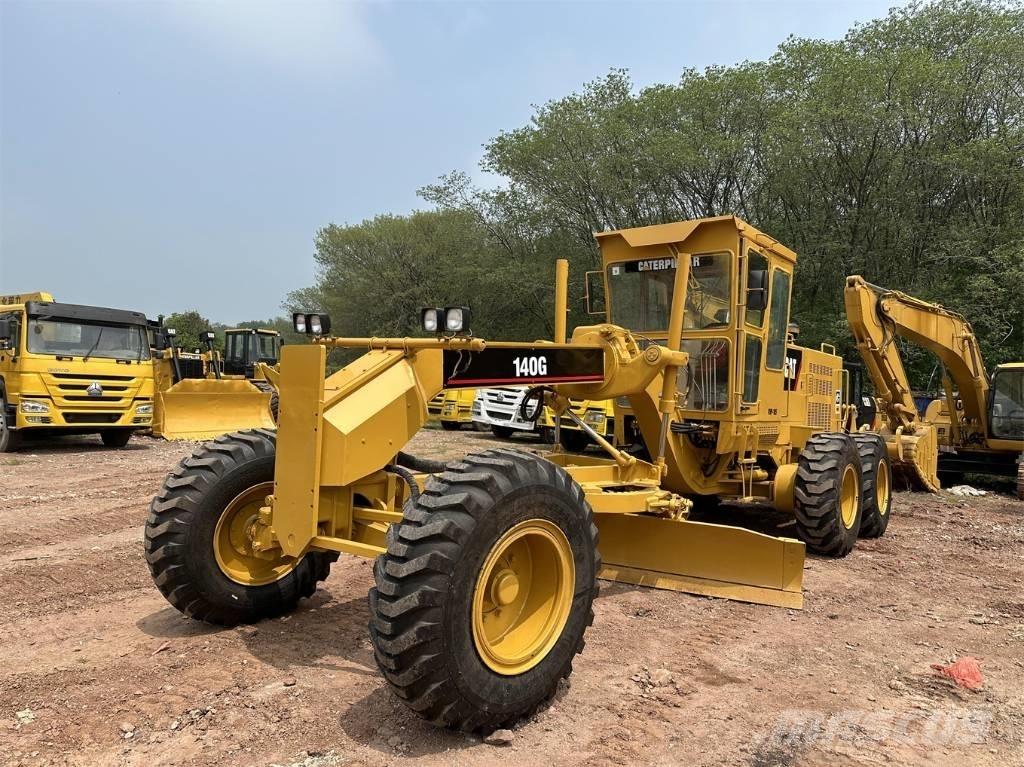 CAT 140 G Graders