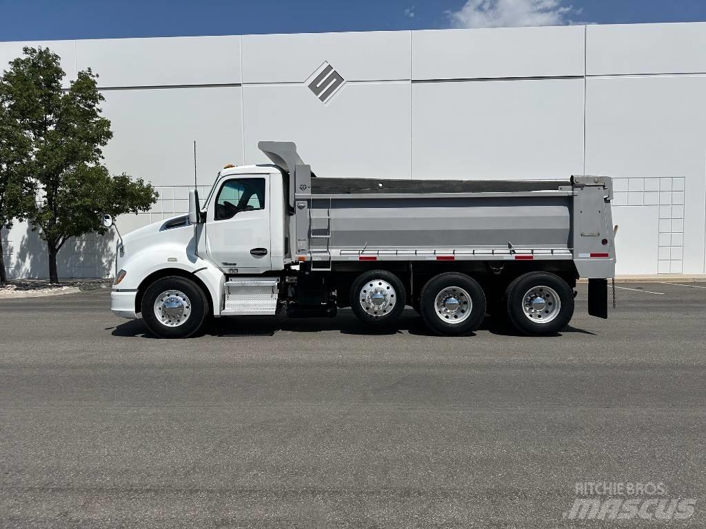 Kenworth T 680 Tipper trucks