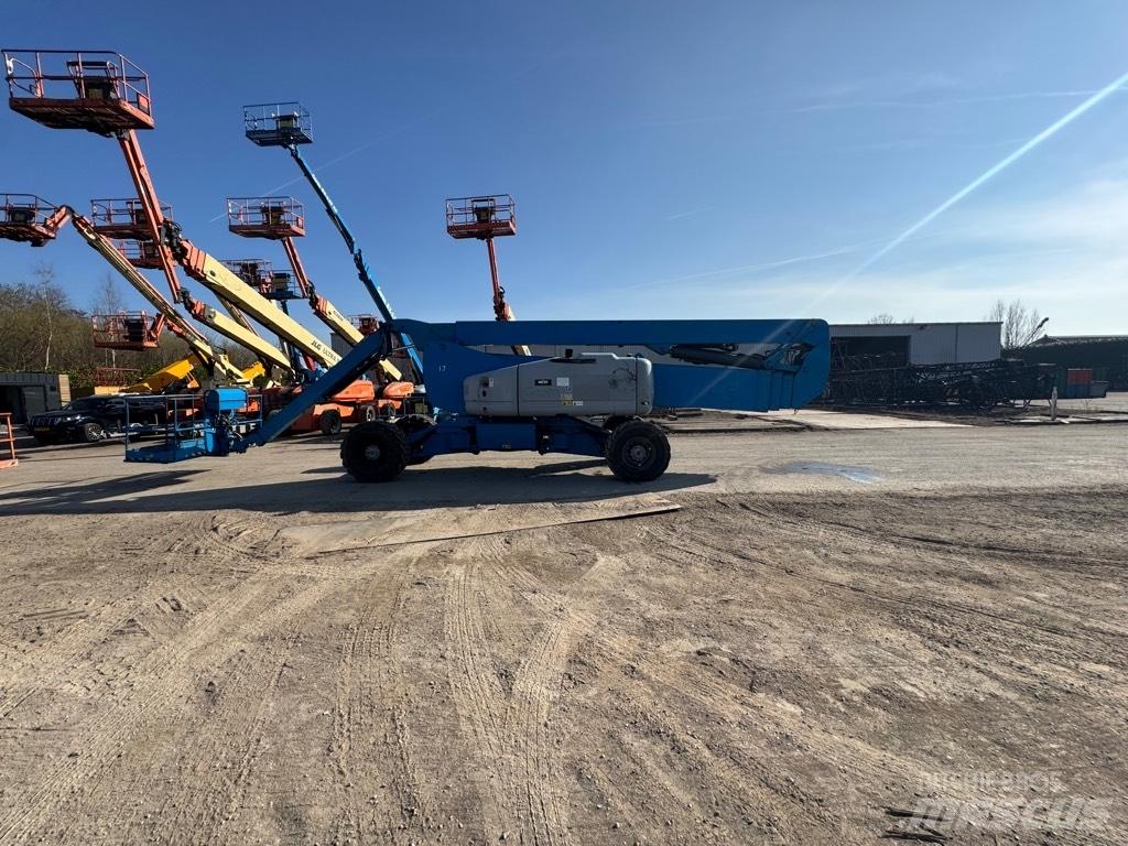 Genie 135/70 Articulated boom lifts