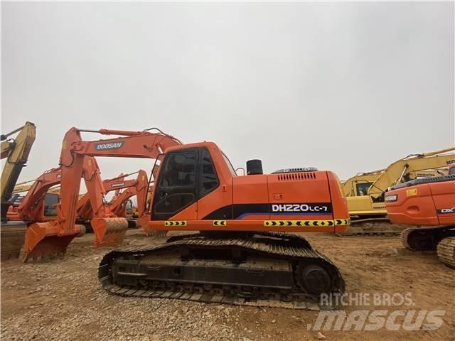 Doosan DH220LC-7 Crawler excavators