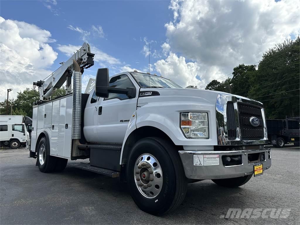 Ford F750 Municipal / general purpose vehicles