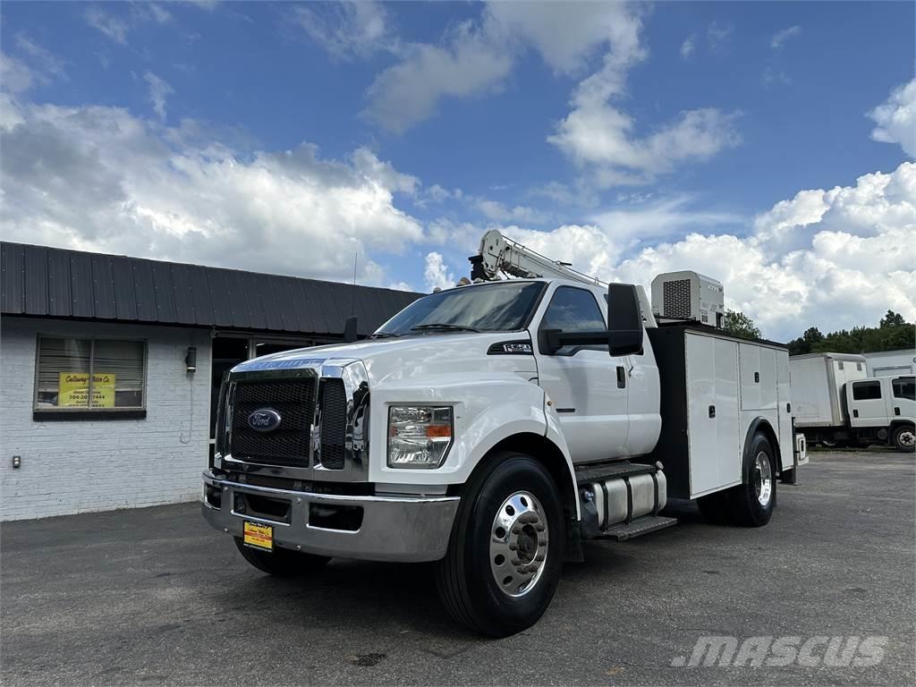 Ford F750 Municipal / general purpose vehicles