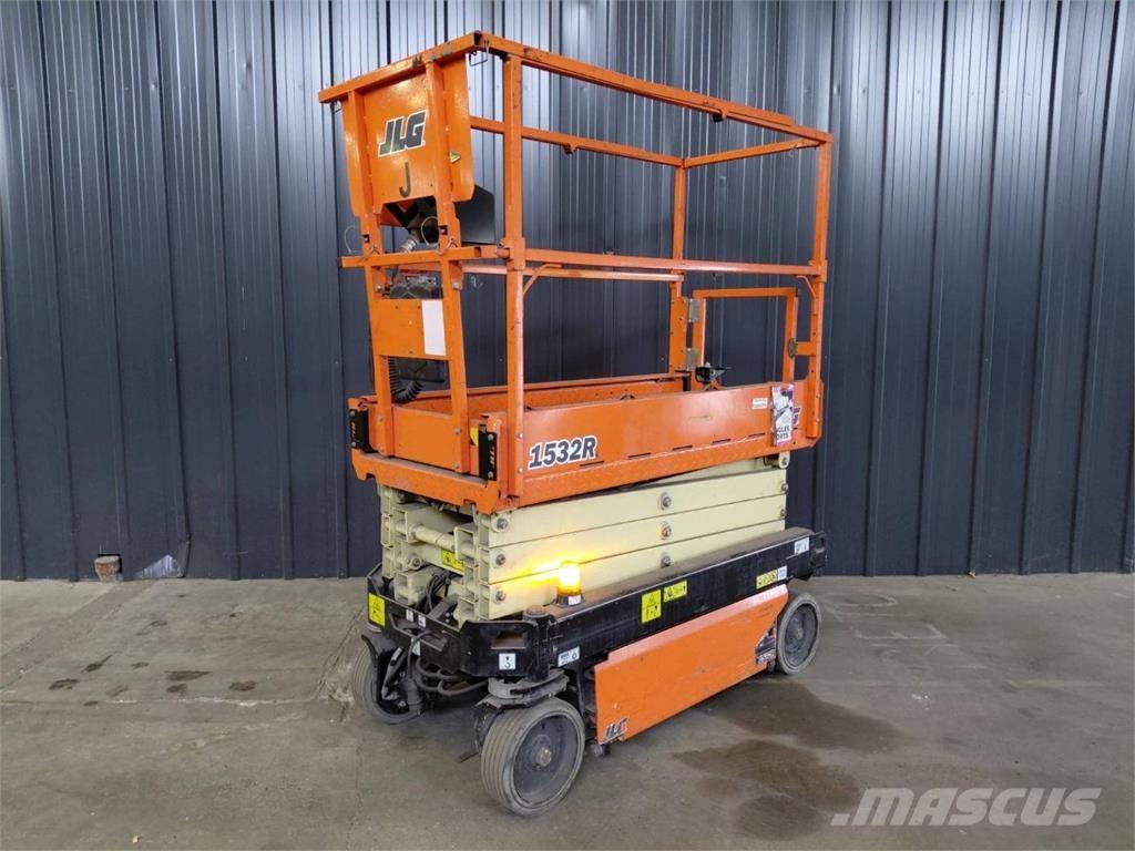 JLG 1532R Scissor lifts