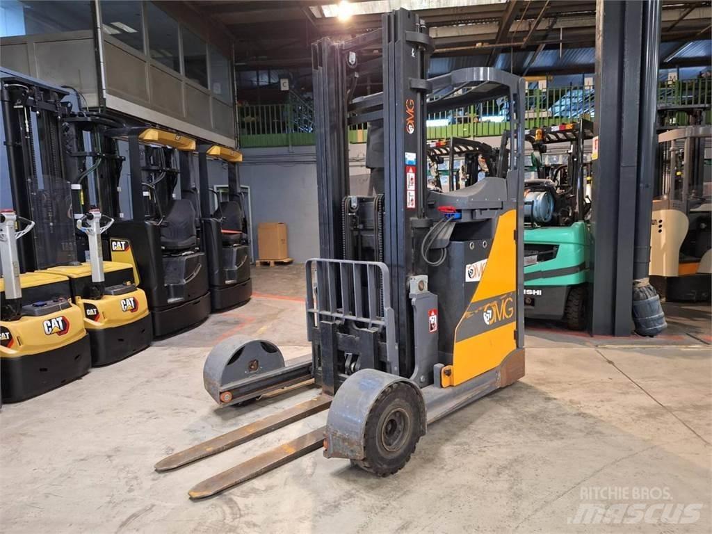 OMG NEOS16 SE Reach truck