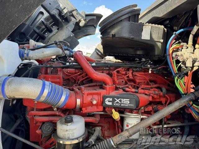 Kenworth T880 Other