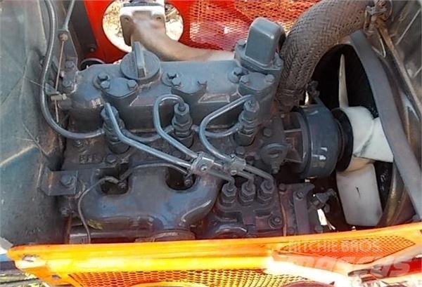 Kubota 6001 di '04 Tractors