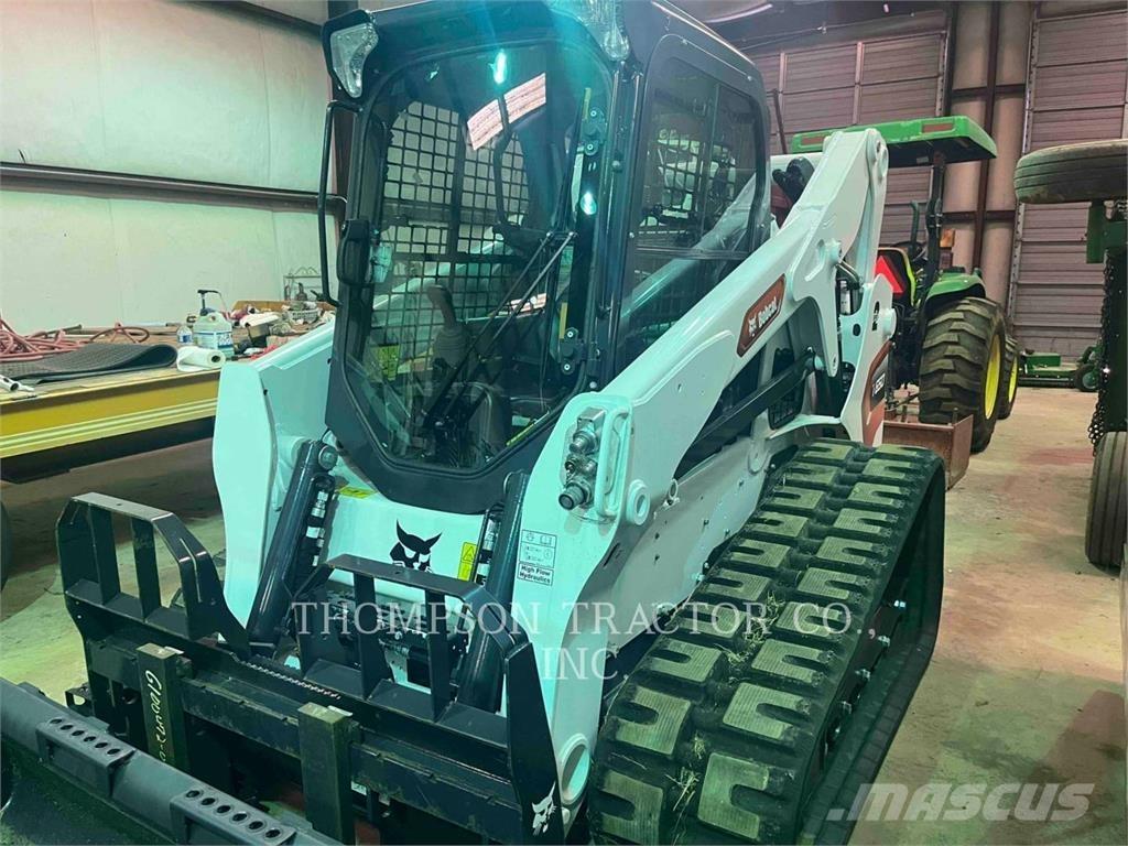 Bobcat T650 Crawler loaders