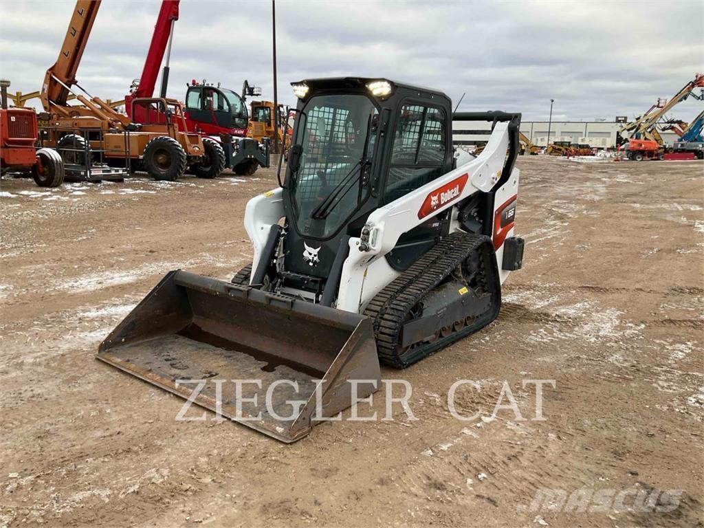 Bobcat T66 Crawler loaders