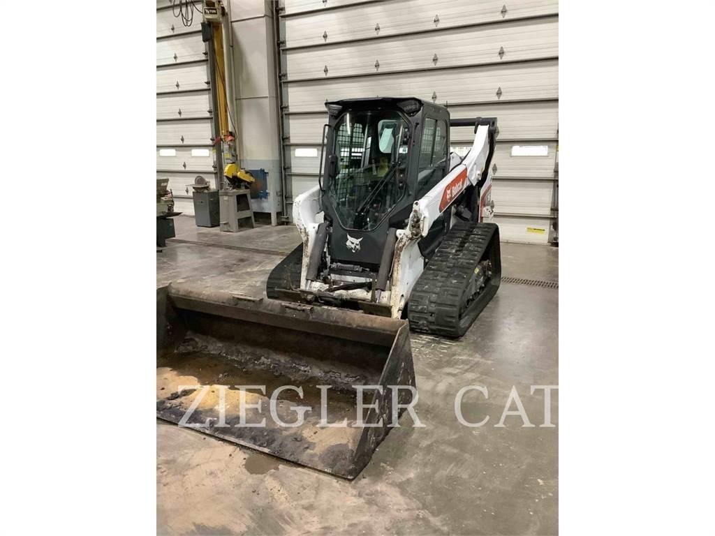 Bobcat T76 Crawler loaders