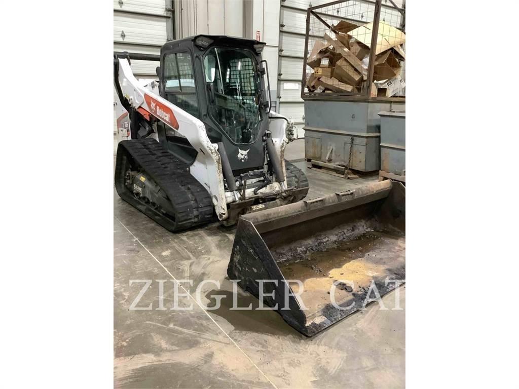 Bobcat T76 Crawler loaders