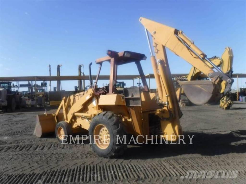 CASE 680L Backhoe