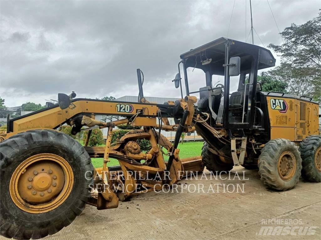 CAT 120-14 Graders