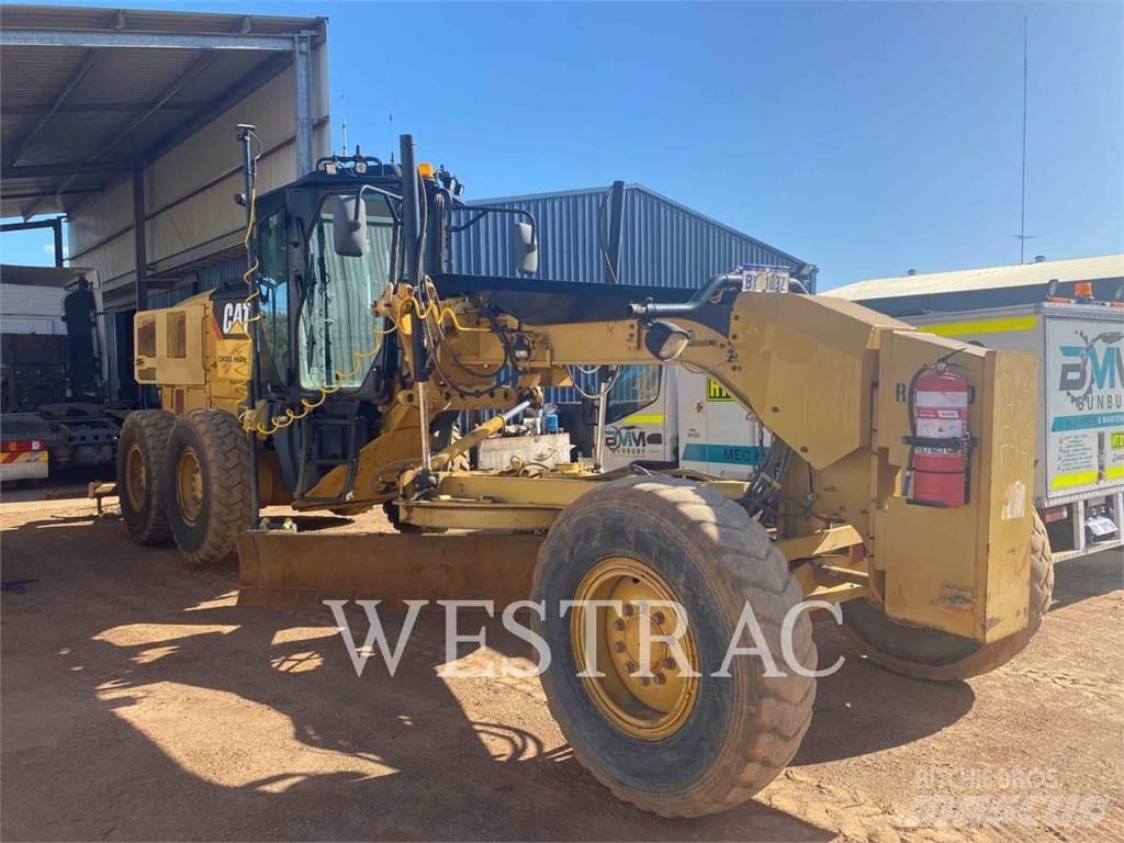 CAT 12M Graders