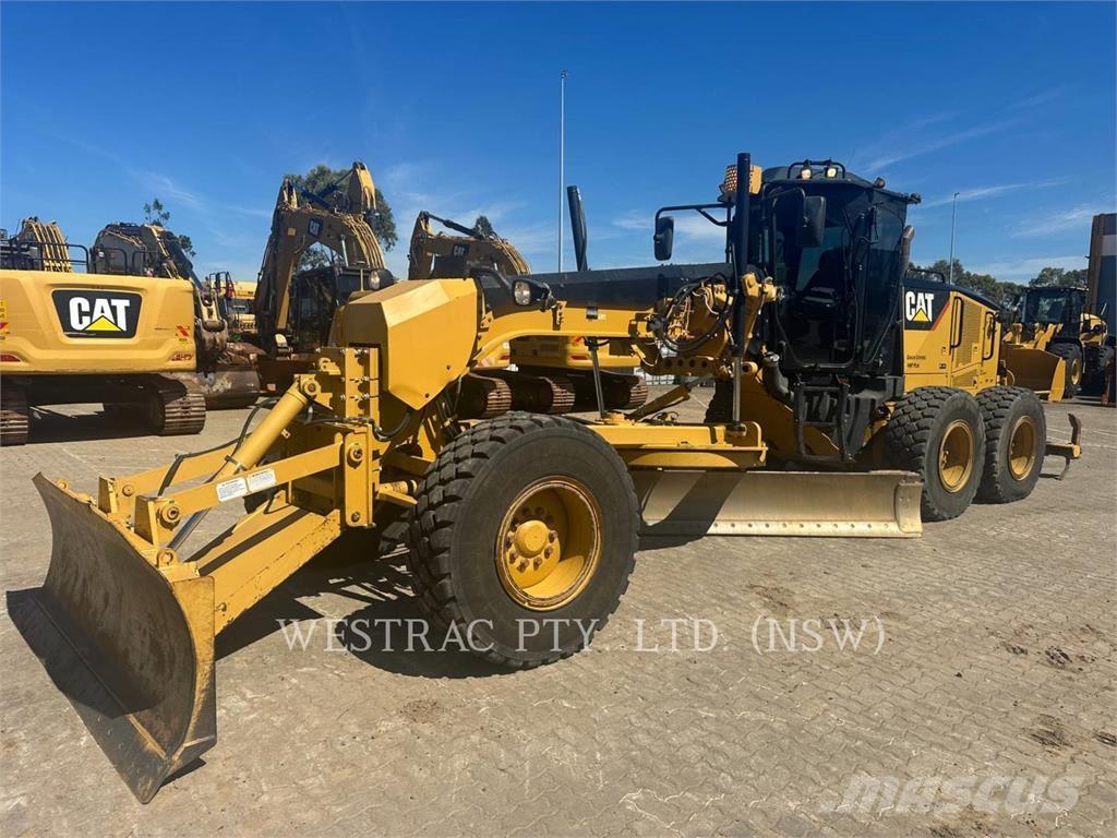 CAT 12M Graders
