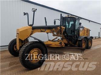CAT 12M2AWD Graders
