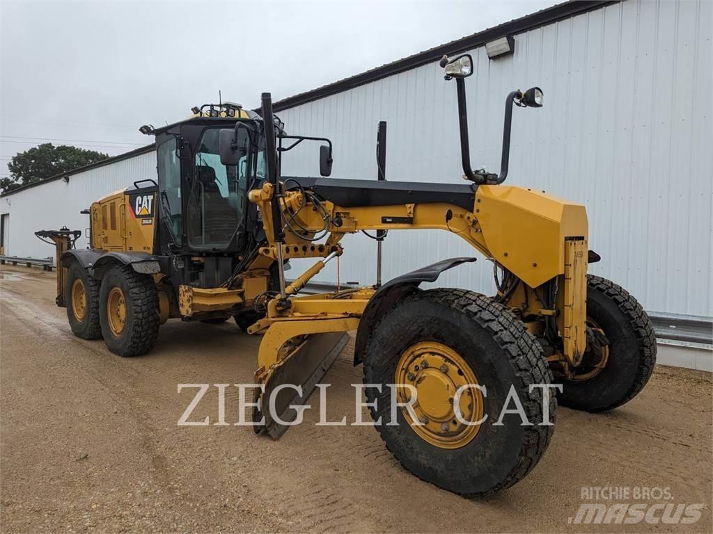 CAT 12M2AWD Graders
