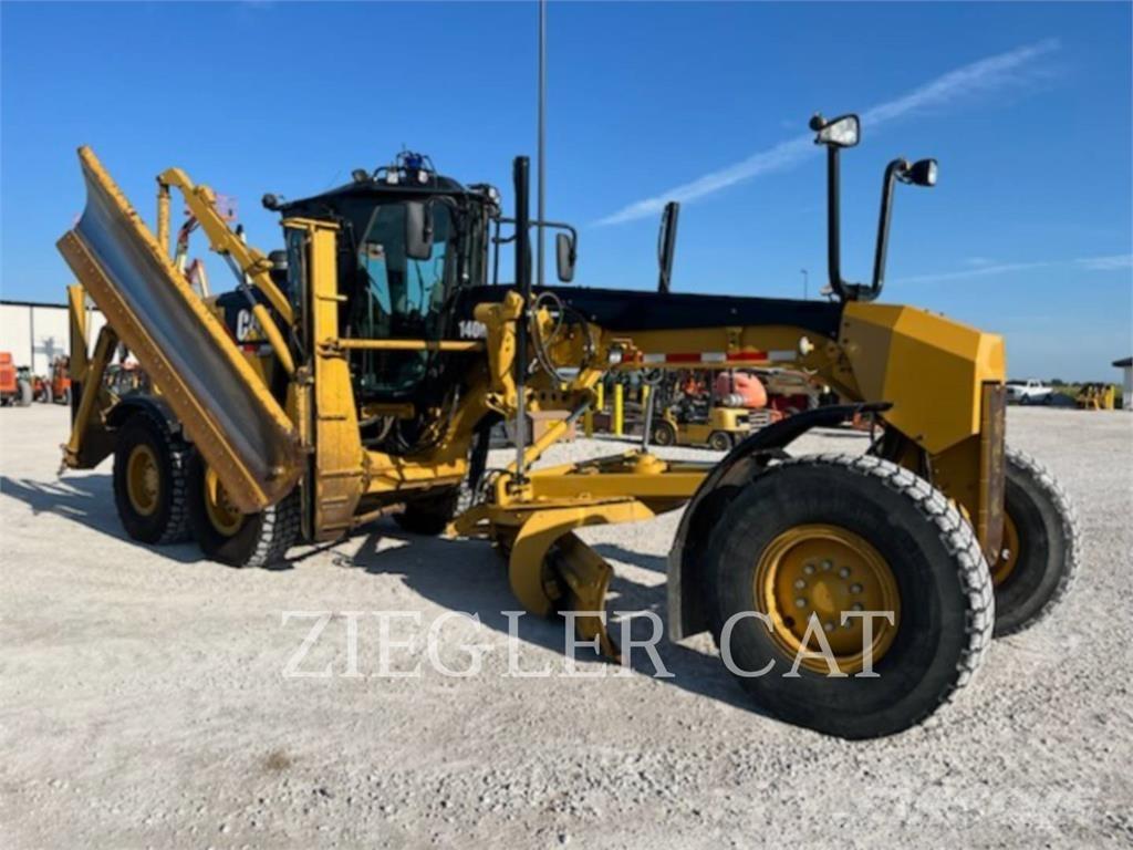 CAT 12M2AWD Graders