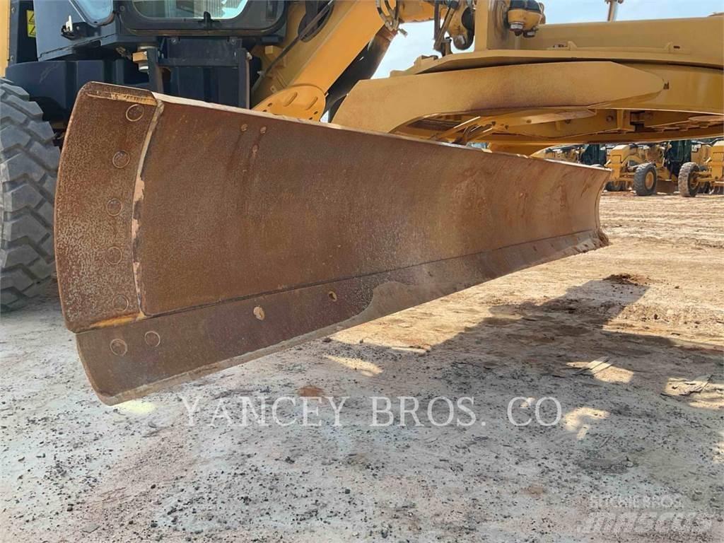 CAT 12M3 Graders