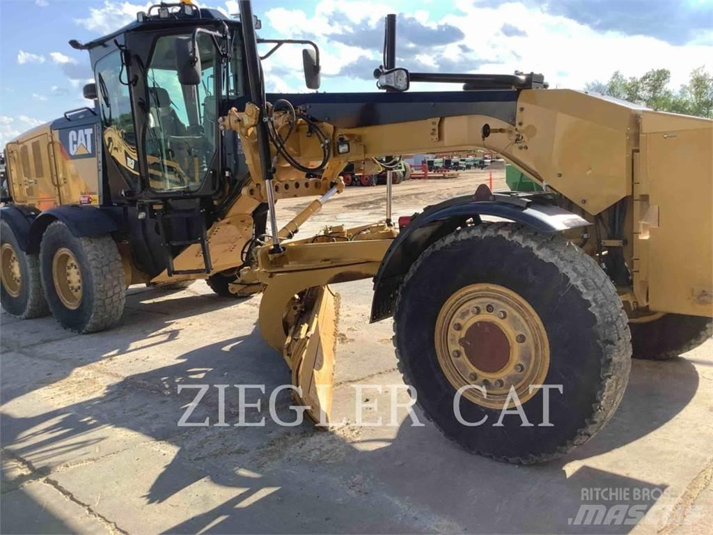 CAT 12M3AWD Graders