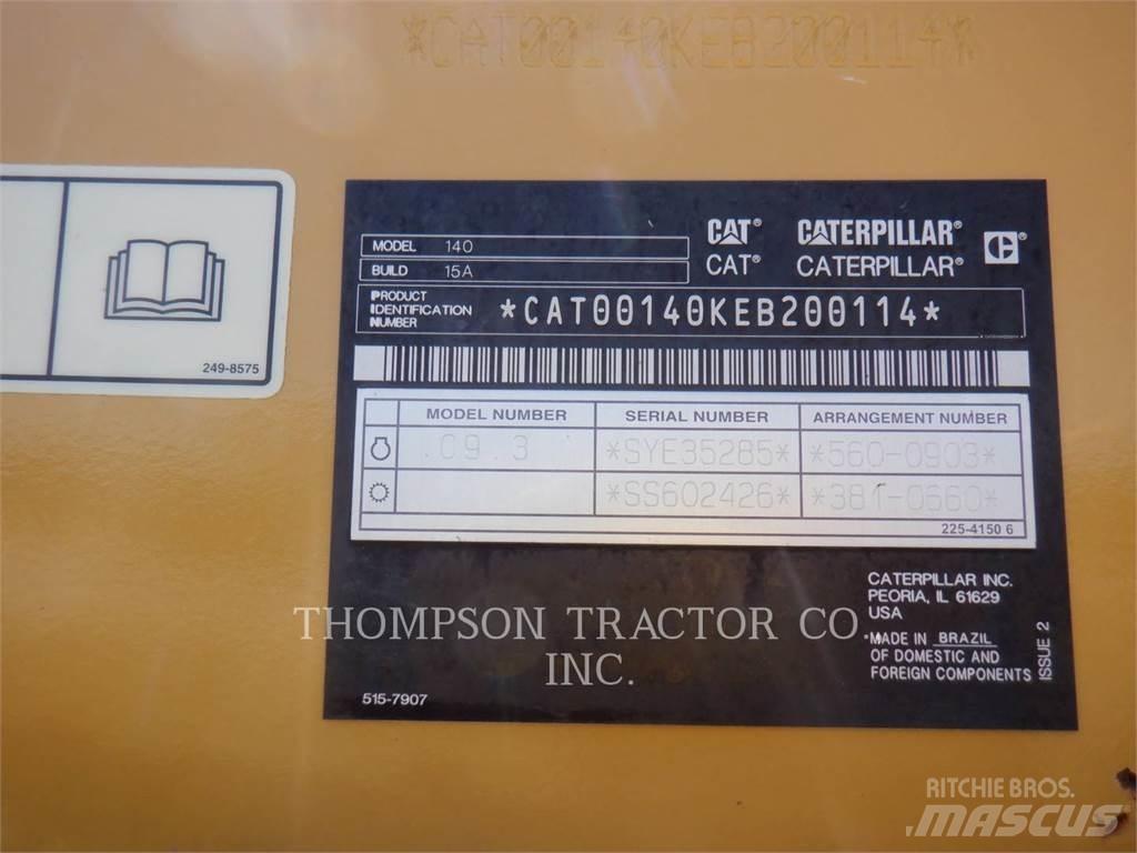 CAT 140 Graders