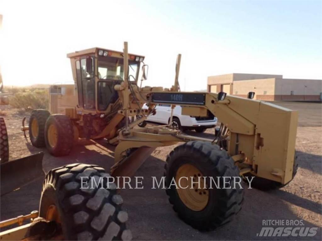 CAT 140H Graders