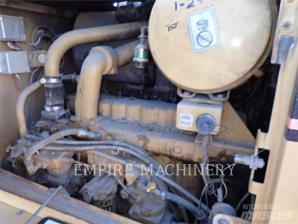 CAT 140H Graders