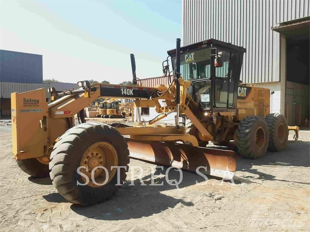 CAT 140K Graders