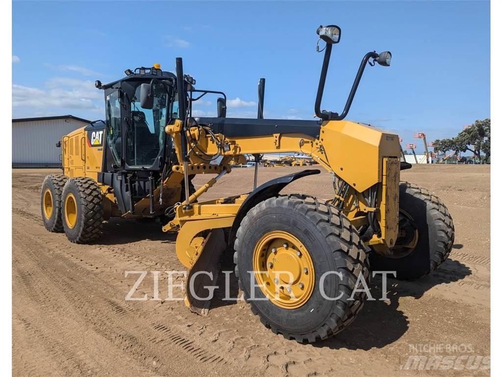CAT 140M2AWD Graders