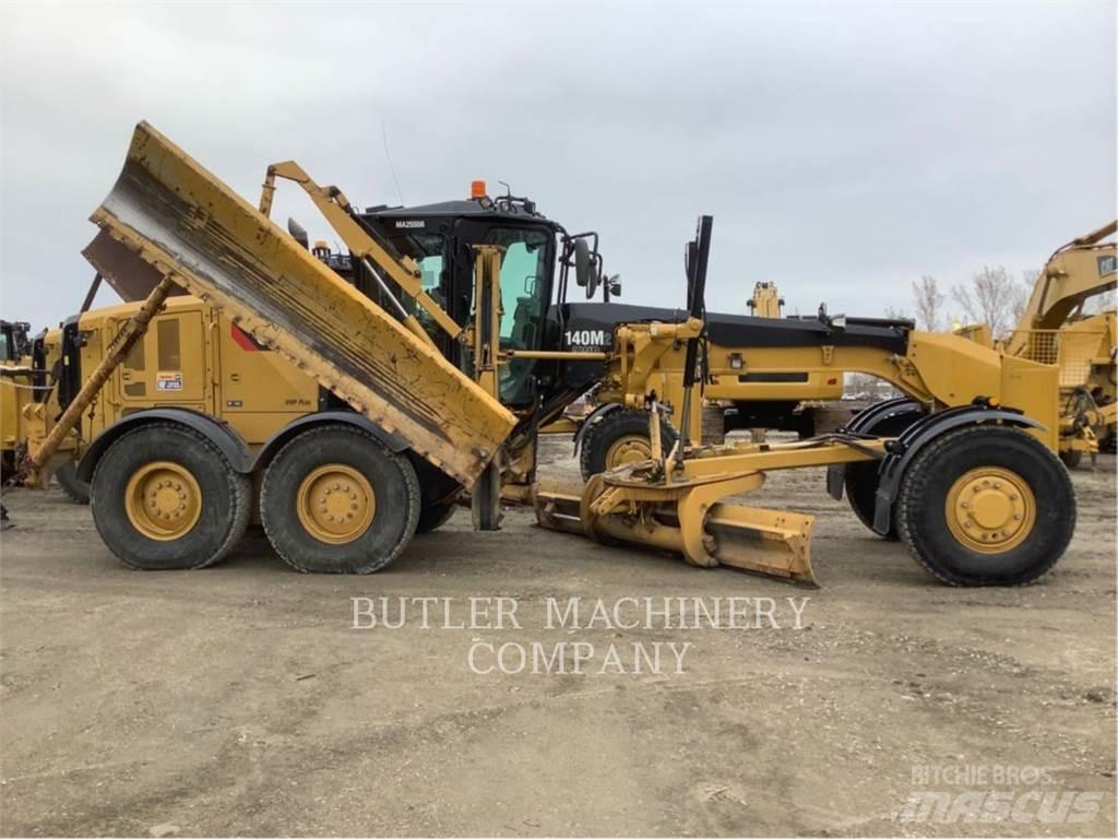 CAT 140M2AWD Graders