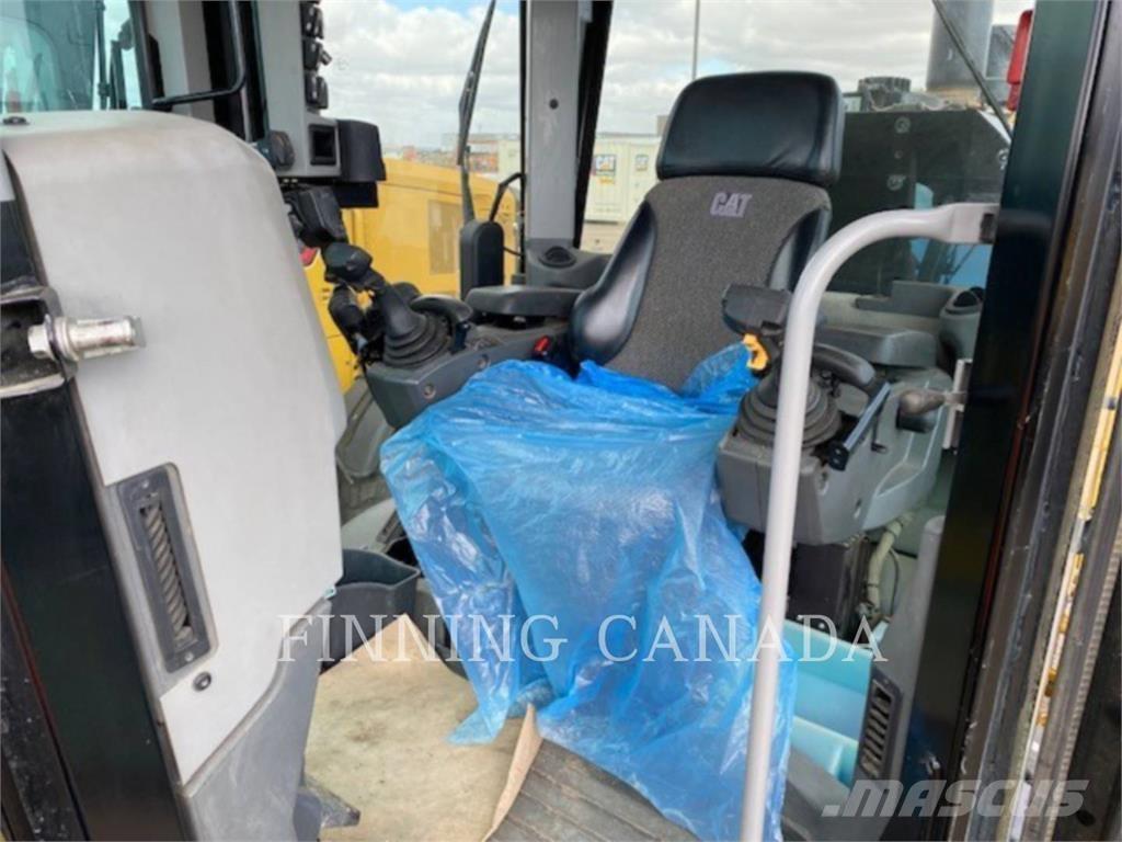 CAT 140M3 AWD Graders