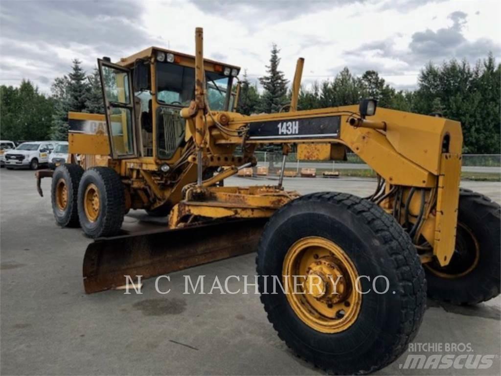CAT 143H Graders