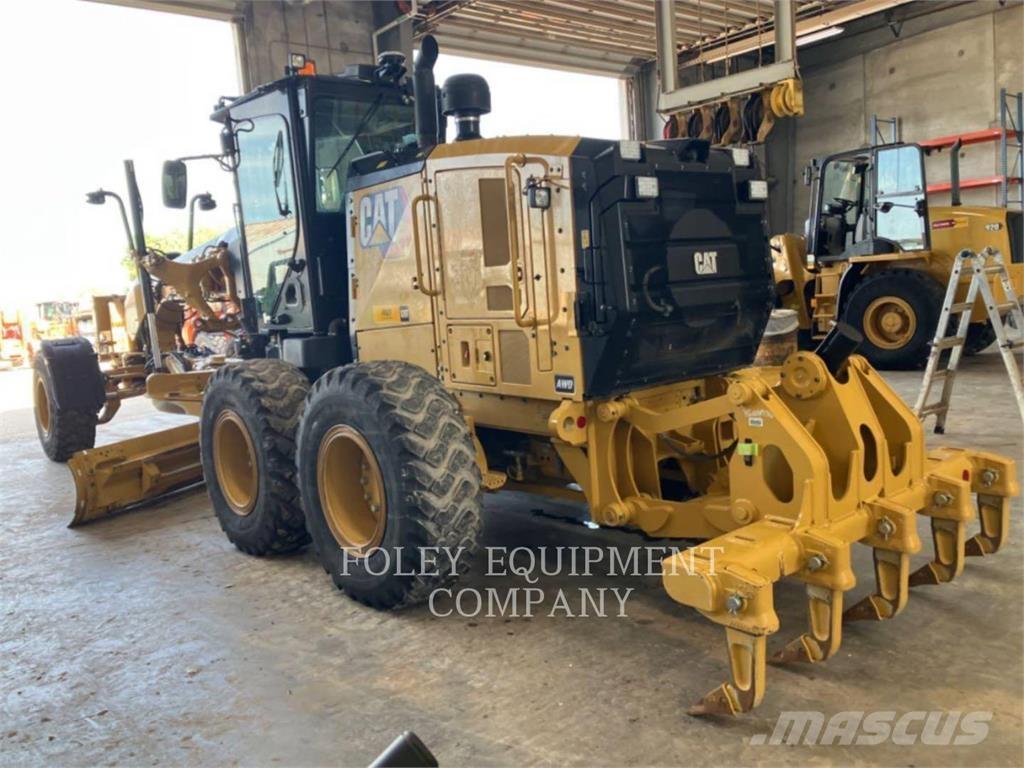 CAT 150-15AWI Graders