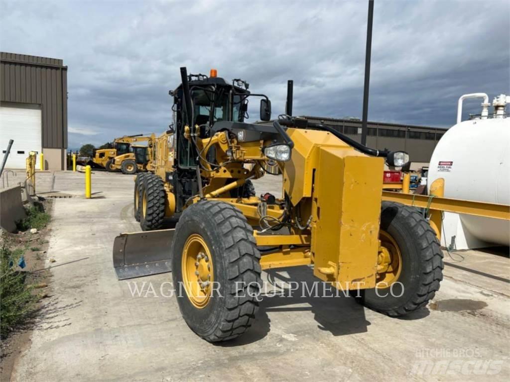 CAT 160 Graders