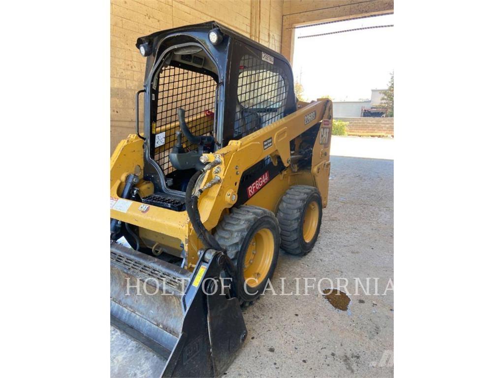 CAT 226 HF Skid steer loaders