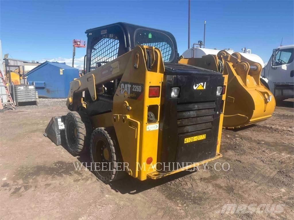 CAT 226D C1-H2 Skid steer loaders