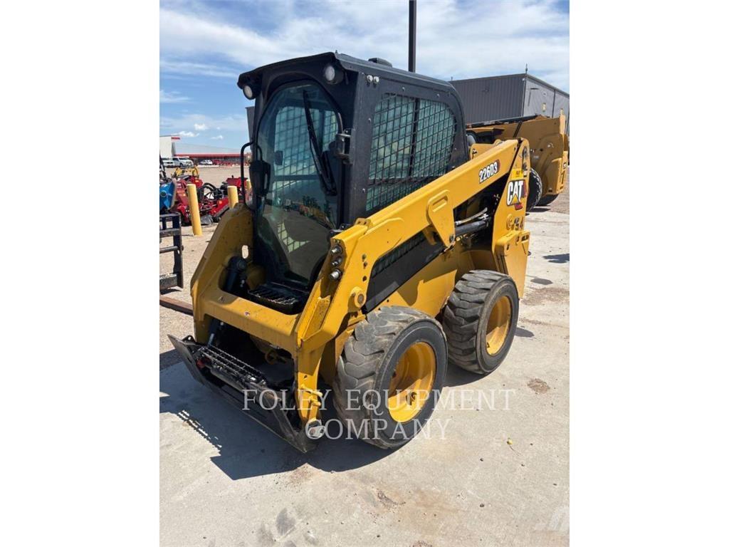 CAT 226D3STD1C Skid steer loaders