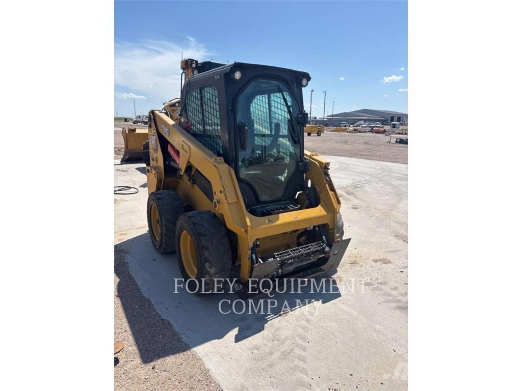 CAT 226D3STD1C Skid steer loaders