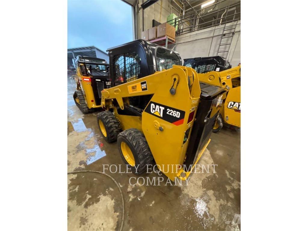 CAT 226DSTD1CA Skid steer loaders