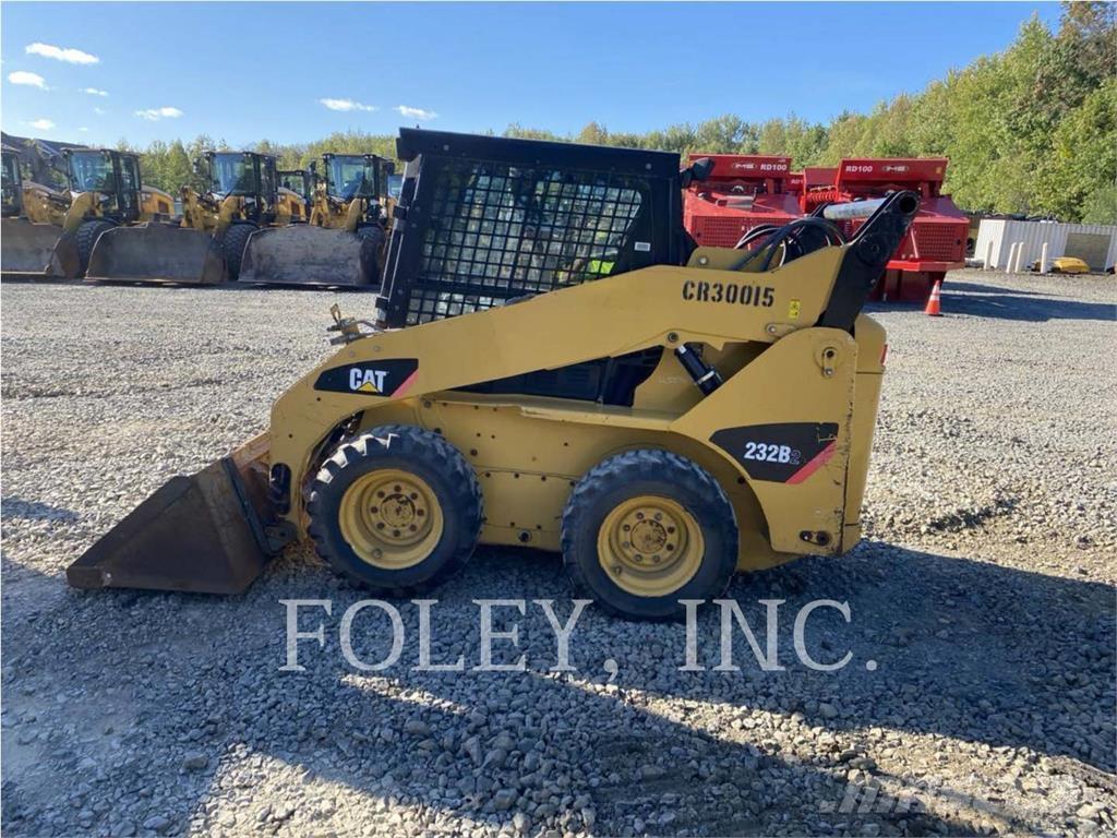 CAT 232B2 Skid steer loaders