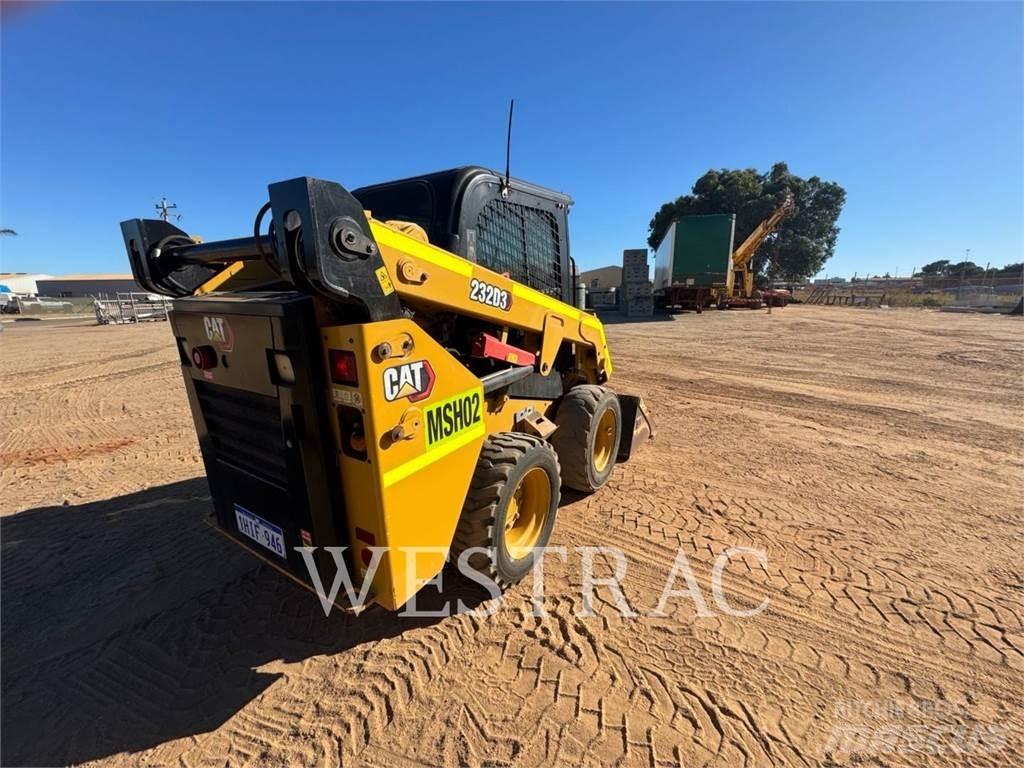 CAT 232D3LRC Skid steer loaders