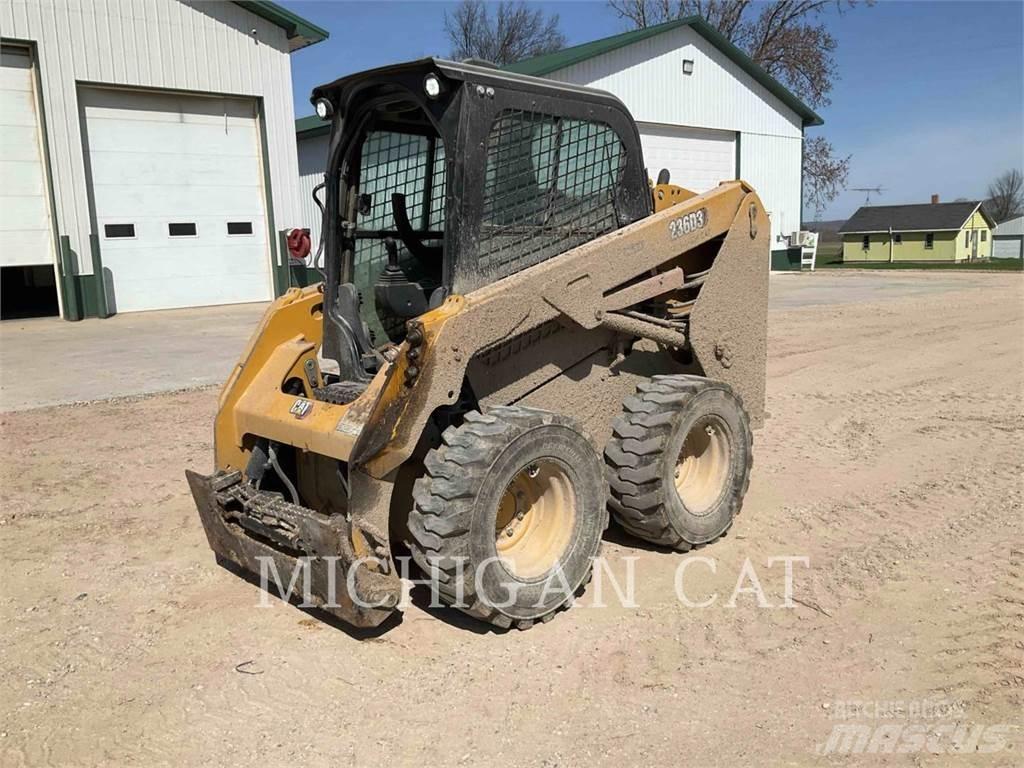 CAT 236D3 A2Q Skid steer loaders