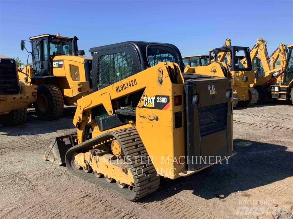 CAT 239D Crawler loaders
