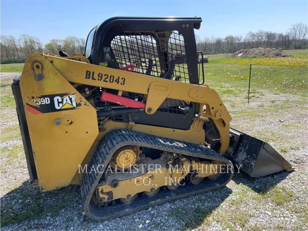 CAT 239D Crawler loaders