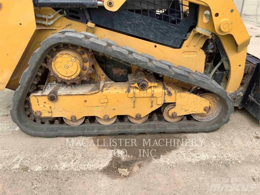 CAT 239D Crawler loaders