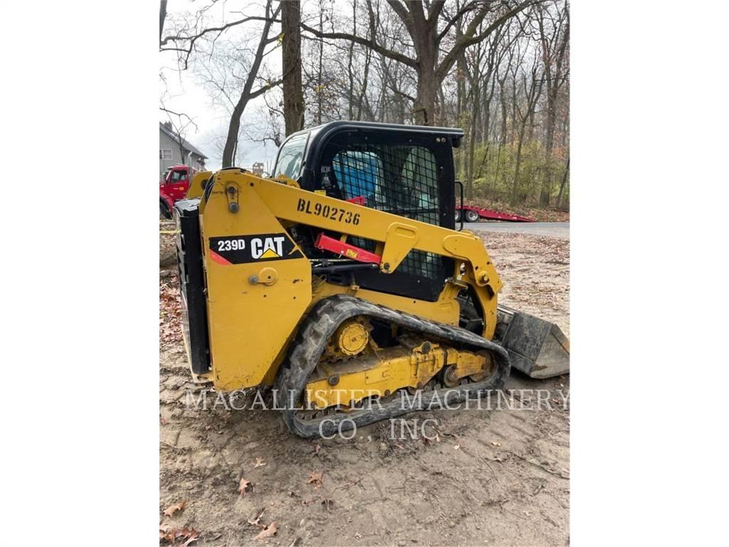 CAT 239D Crawler loaders