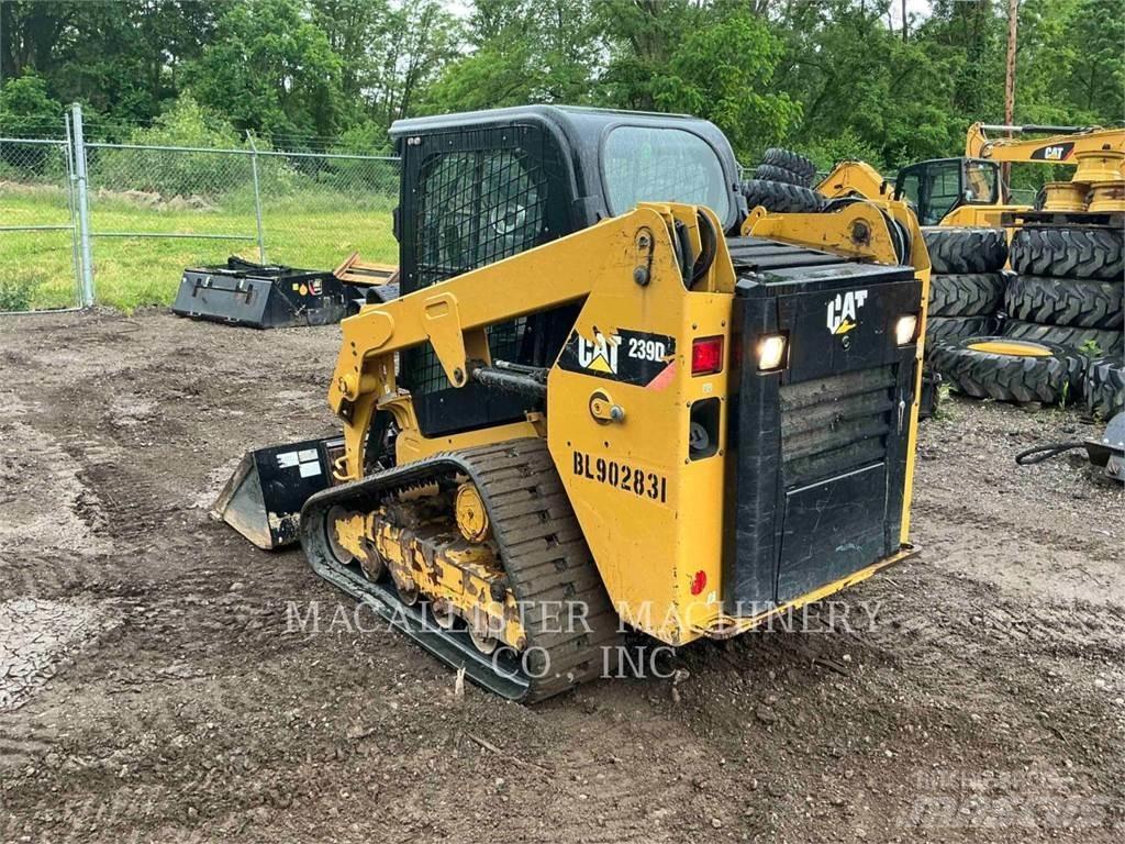 CAT 239D Crawler loaders