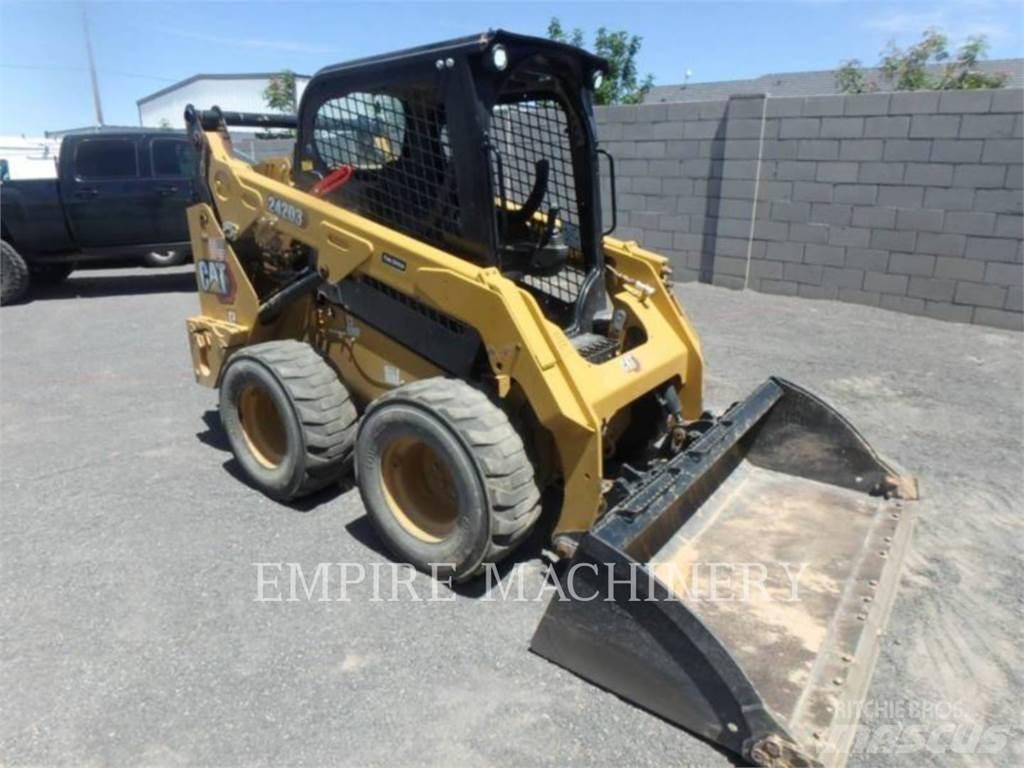 CAT 242D3 Skid steer loaders