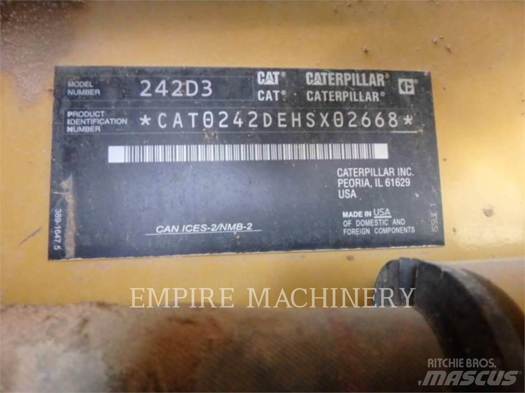 CAT 242D3 Skid steer loaders