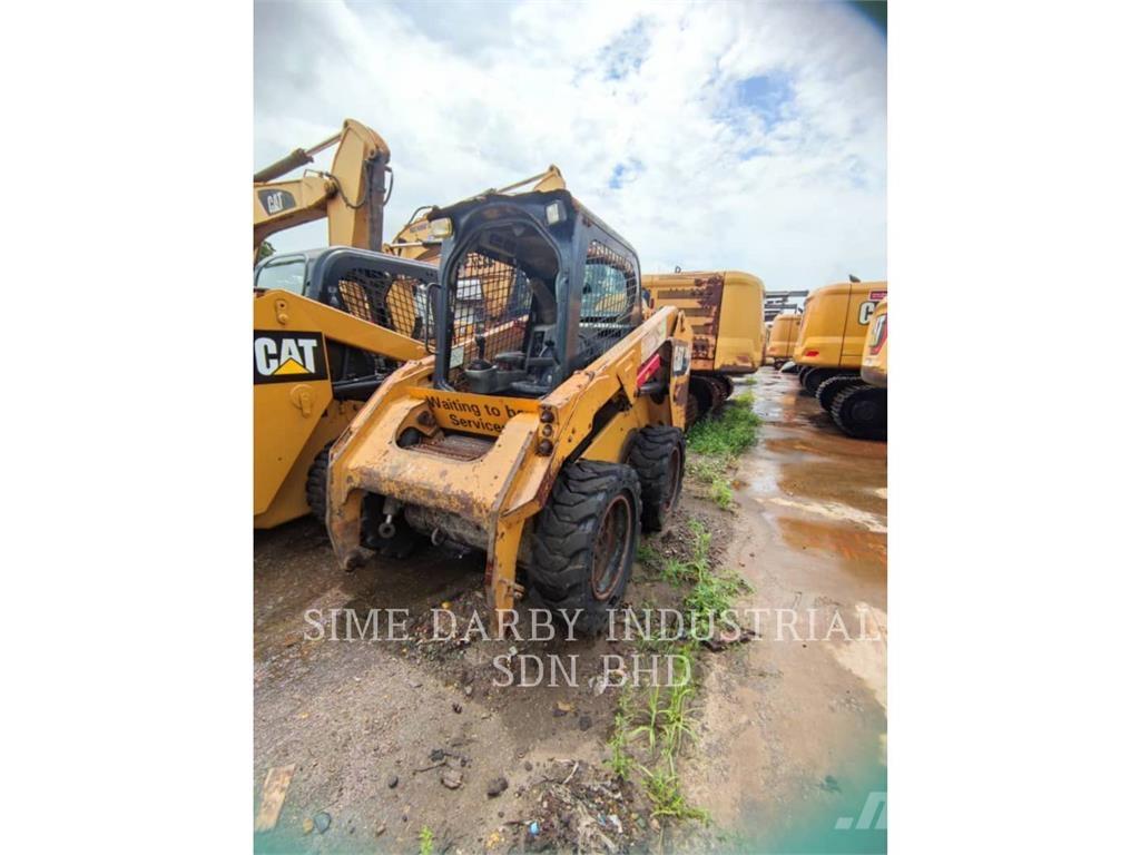 CAT 246DLRC Skid steer loaders
